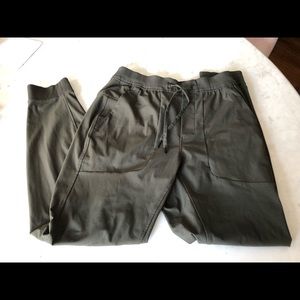 Men’s lululemon ABC jogger 30 inch